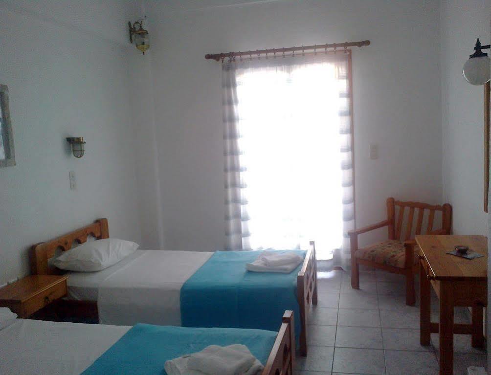 Hotel Faros Chora  Buitenkant foto